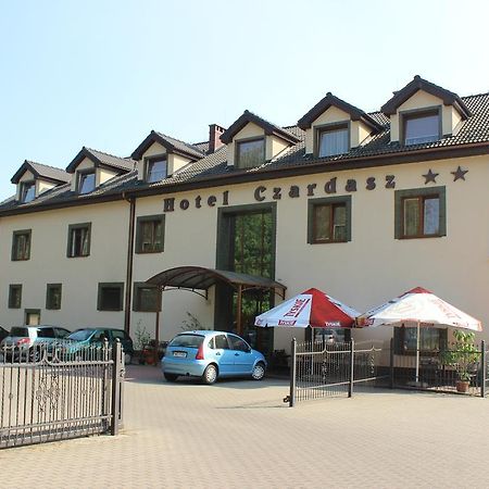 Hotel Czardasz Września Eksteriør billede