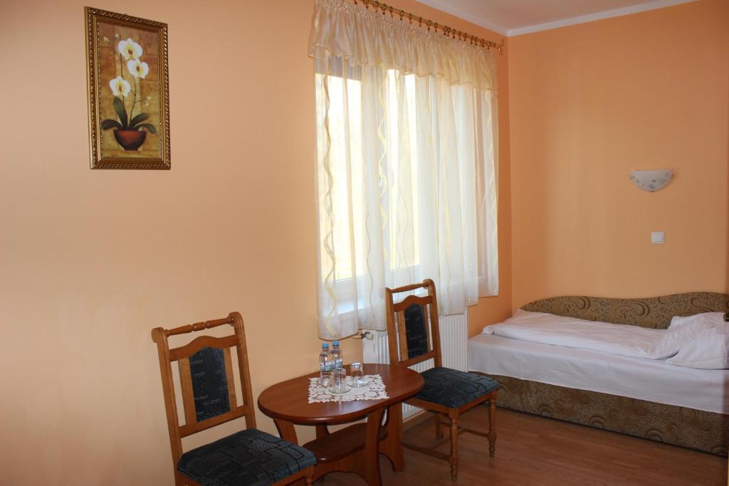 Hotel Czardasz Września Værelse billede